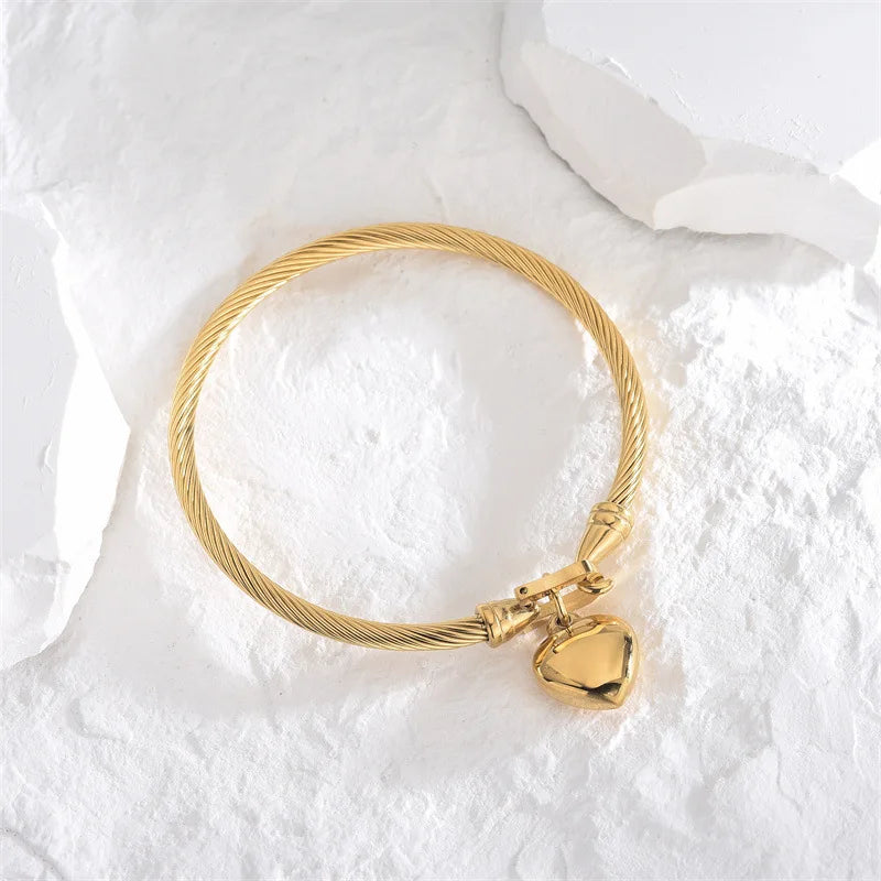 18k Gold Color Stainless Steel Heart Pendant Charm Bangle Bracelet