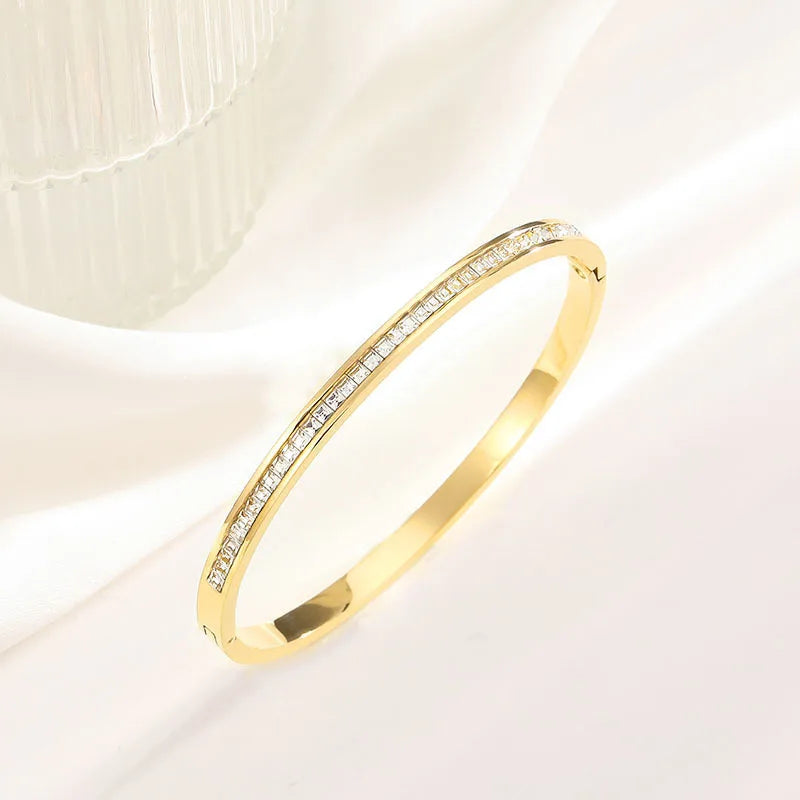 Love Four-leaf Clover Imprinted Zircon Bracelet Set Women's High Quality 18K-gold-plated Not Fading Bracelet Waterproof Jewelry