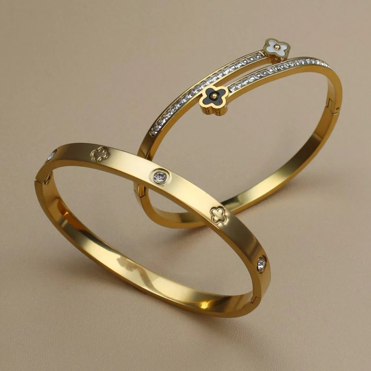 Stainless Steel Bangle Four-leaf Clover Crystal Design Stacking Bracelet Suitable For Women's Jewellery Party