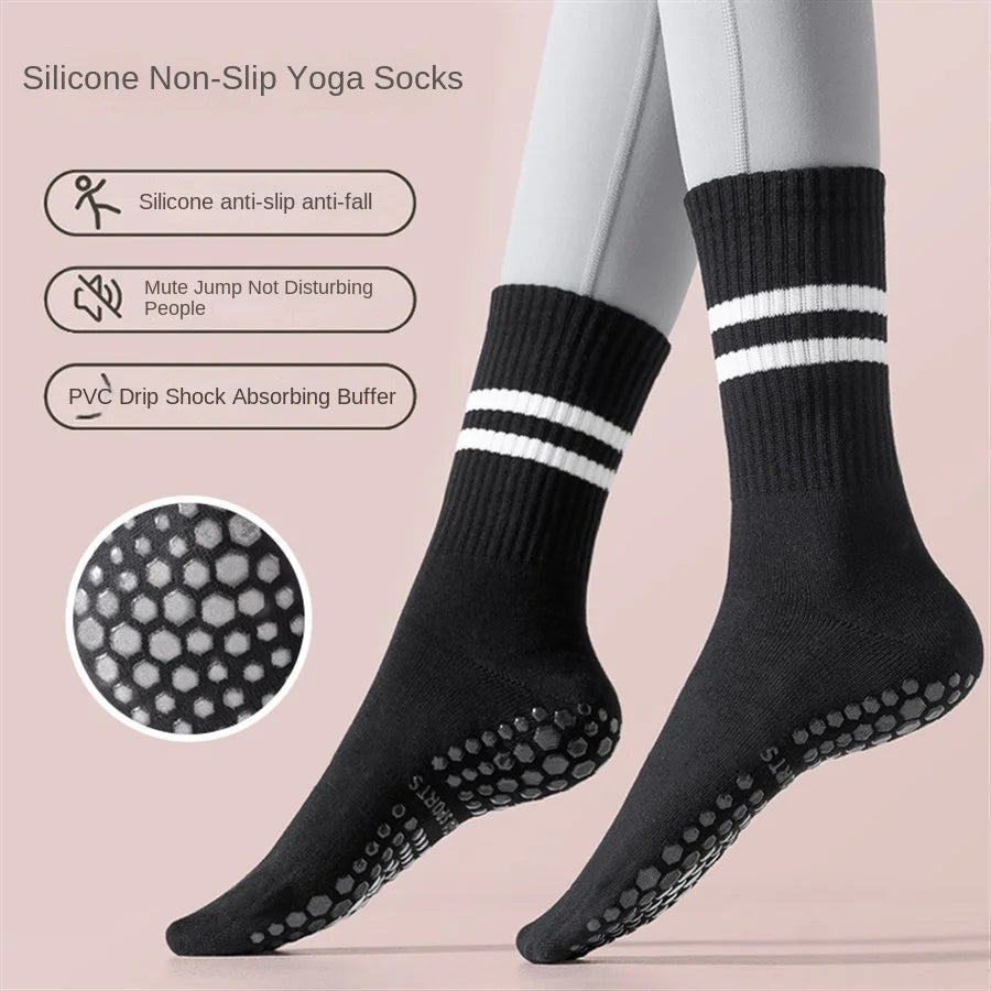 1 pair of women's yoga socks, skipping rope sports socks, Pilates indoor anti slip floor socks, double bar mid leg socks
