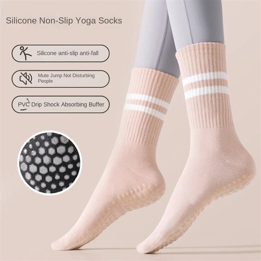 1 pair of women's yoga socks, skipping rope sports socks, Pilates indoor anti slip floor socks, double bar mid leg socks