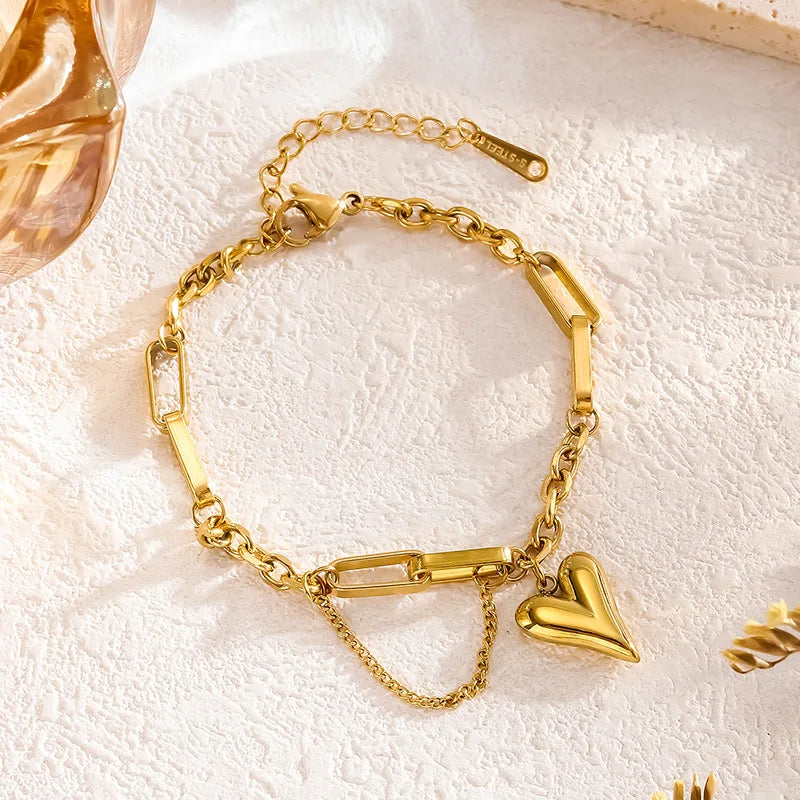 Elegant Love Heart Bracelet