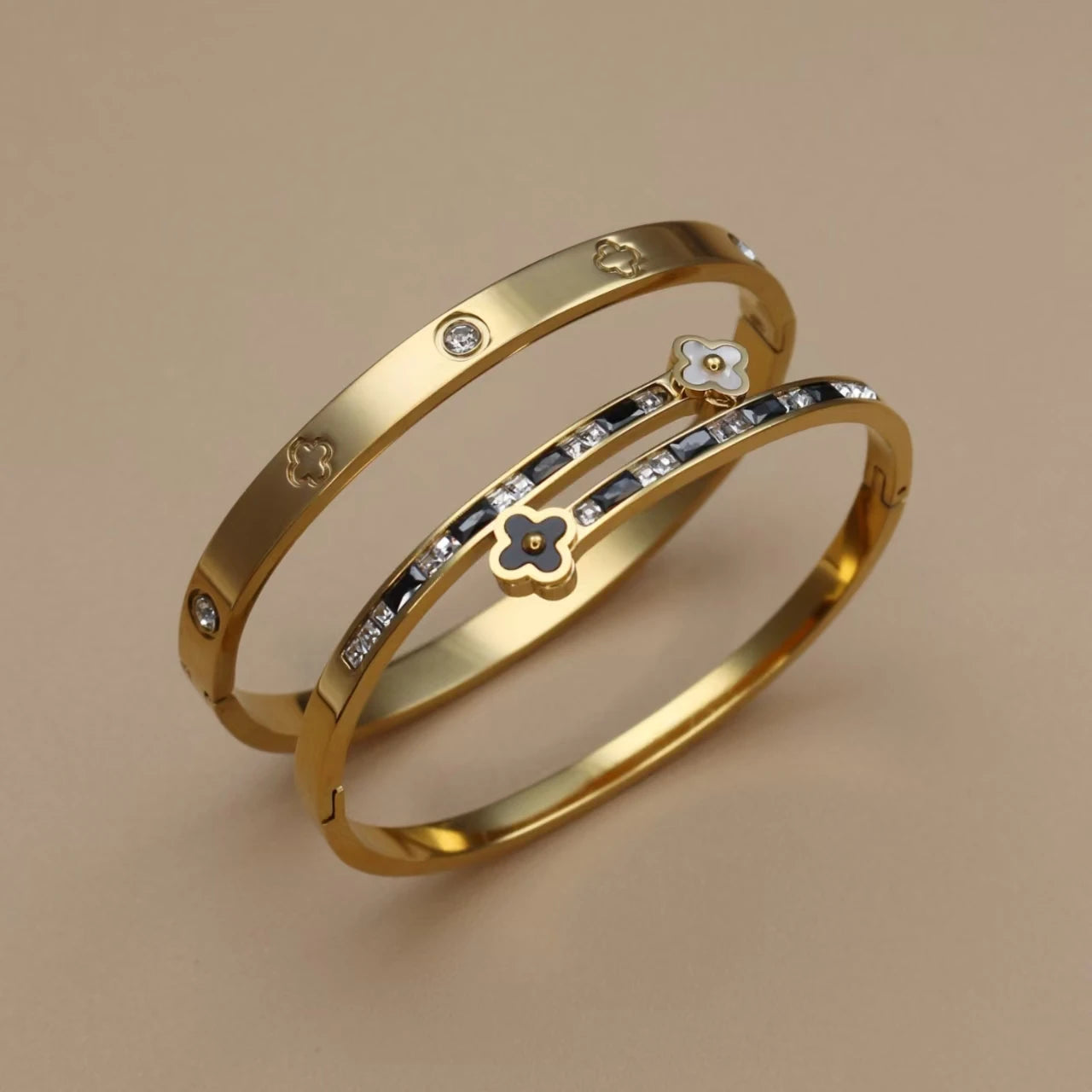 Stainless Steel Bangle Four-leaf Clover Crystal Design Stacking Bracelet Suitable For Women's Jewellery Party