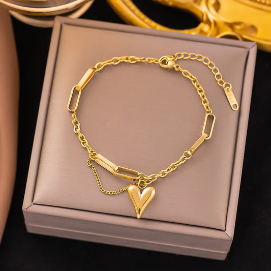 Elegant Love Heart Bracelet